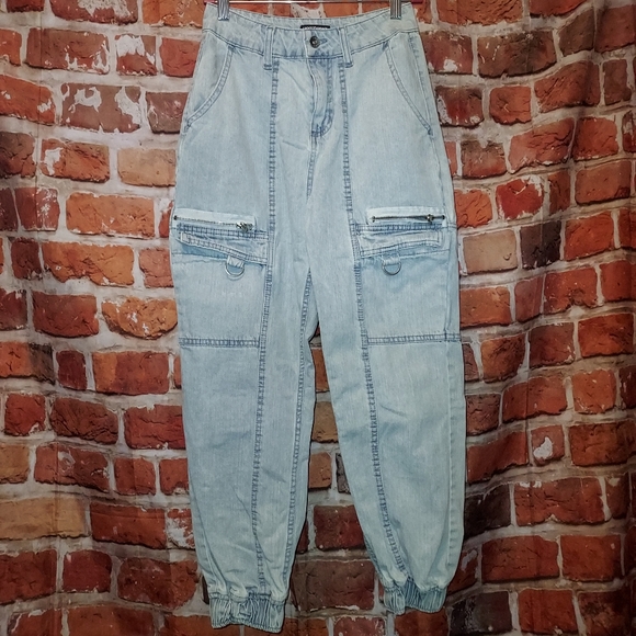 Hot Topic Denim - Hot Topic Light Blue Cargo Jeans